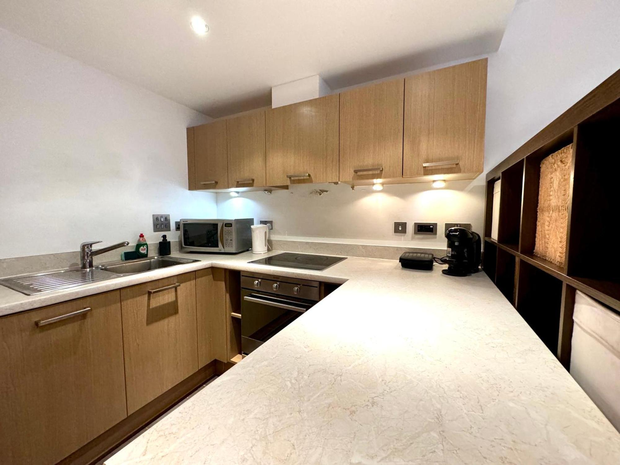 Cute 1 Bedroom Battersea Central By Wild