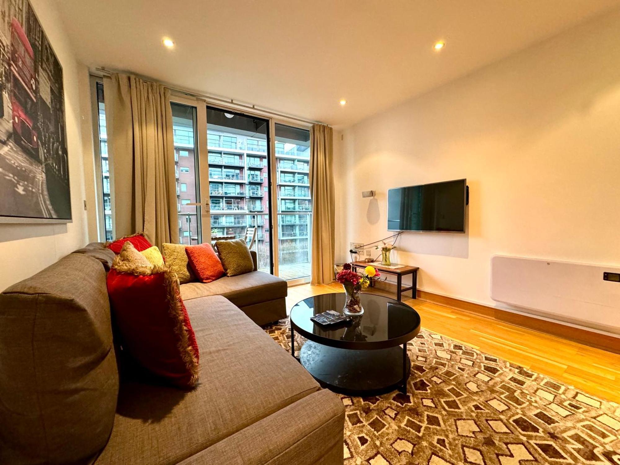 Cute 1 Bedroom Battersea Central By Wild Appartamento